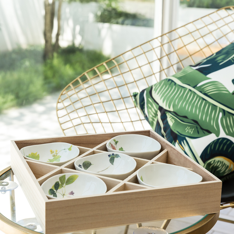 AITO美浓烧陶瓷小碗5件木盒套装 【林静一春花系列】绿色
