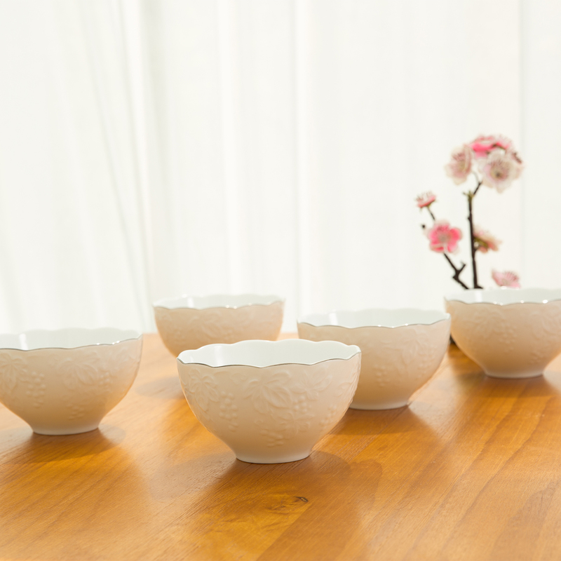 AITO美浓烧陶瓷浮雕刻花银边碗5件 【桂由美葡萄刻花】纯白